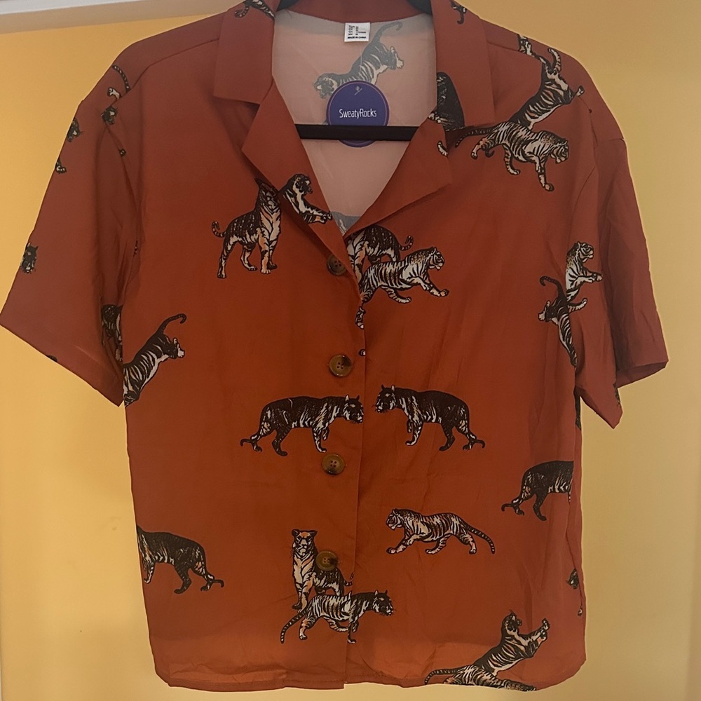 Women’s Tiger Print Casual Shirt - Rust